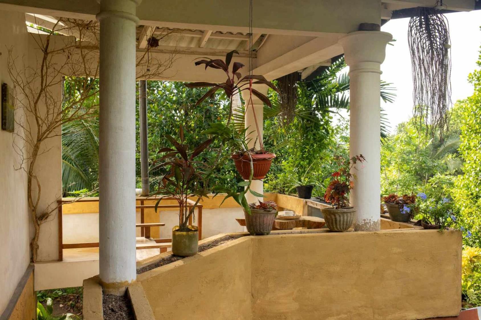 Pahalagawattha Homestay 우나와투나 외부 사진