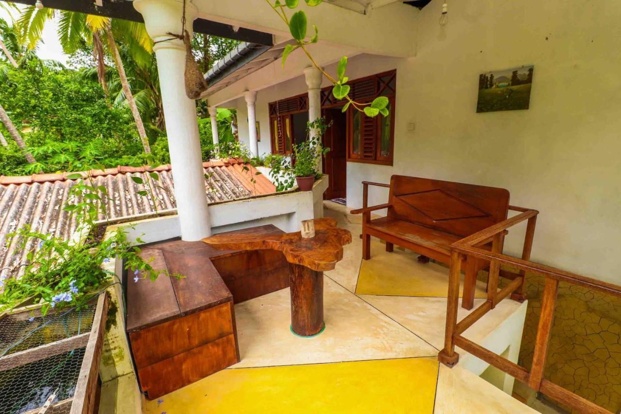 Pahalagawattha Homestay 우나와투나 외부 사진