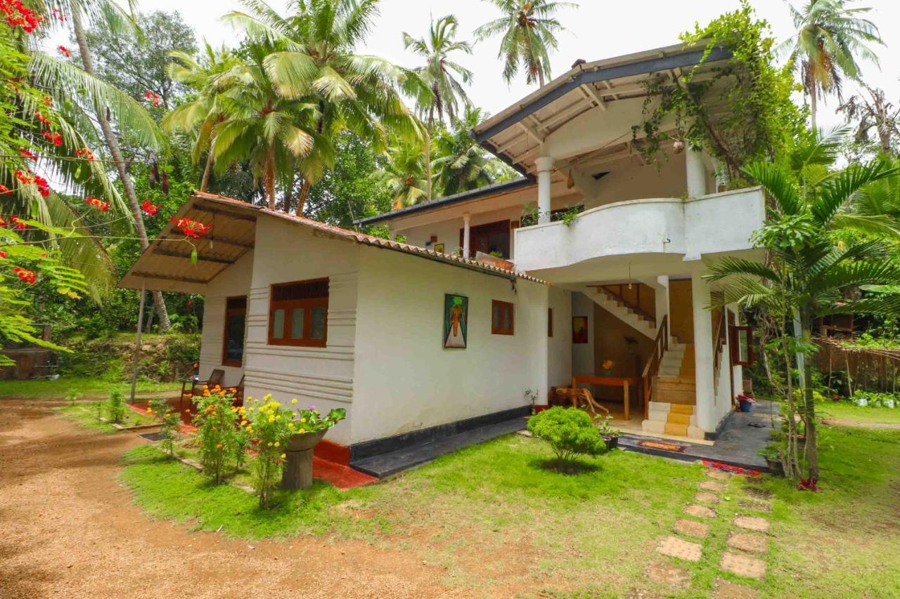 Pahalagawattha Homestay 우나와투나 외부 사진