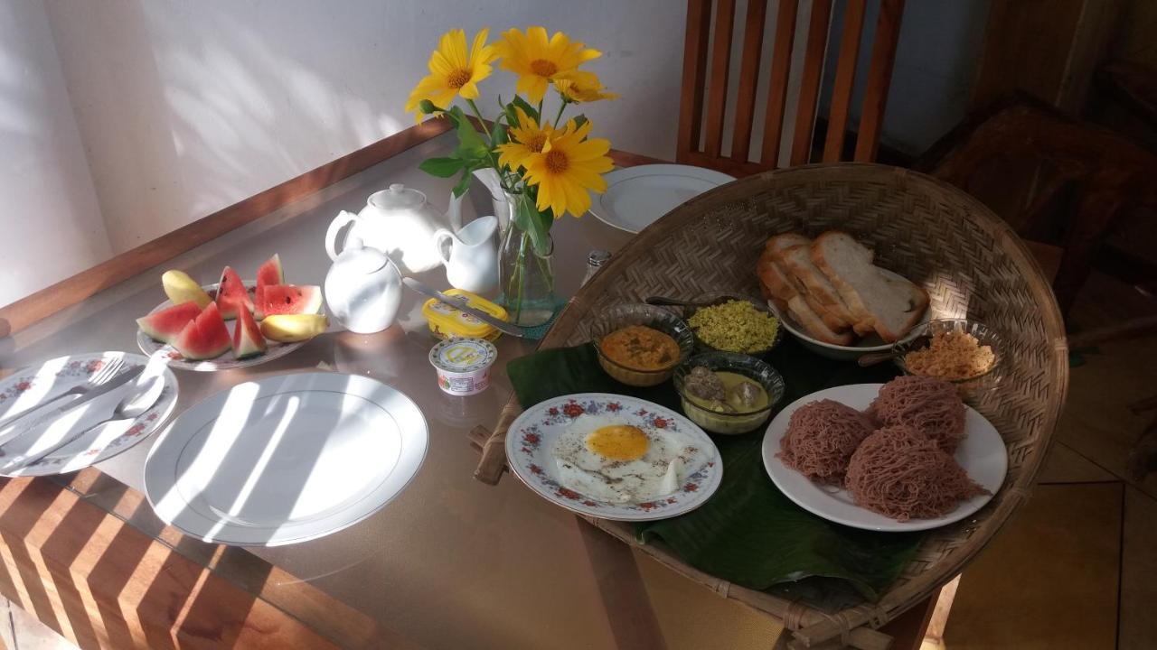 Pahalagawattha Homestay 우나와투나 외부 사진